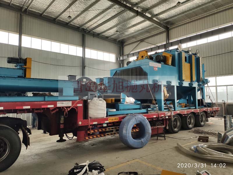 Q6925輥道通過式拋丸機裝車發(fā)貨現場